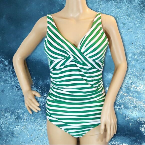 Green & White Striped Swimsuit Built In Bra See Measurements - Picture 1 of 15